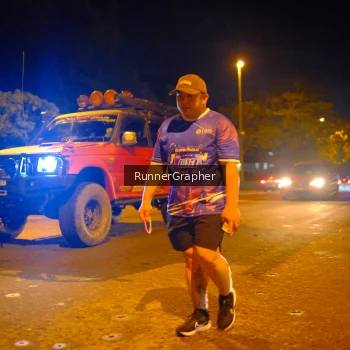 Runner Photo 1702785