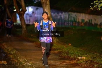 Runner Photo 1702809