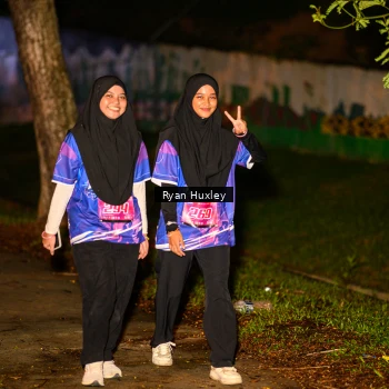 Runner Photo 1702815