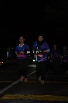 Runner Photo 1702828