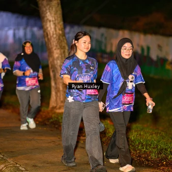 Runner Photo 1702841