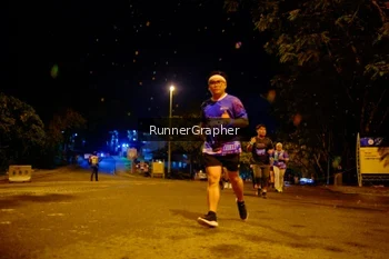 Runner Photo 1702851