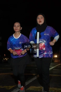 Runner Photo 1702857