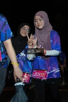 Runner Photo 1702874
