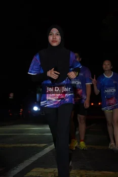 Runner Photo 1702884