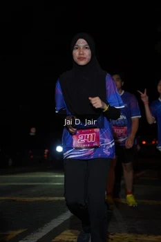 Runner Photo 1702887