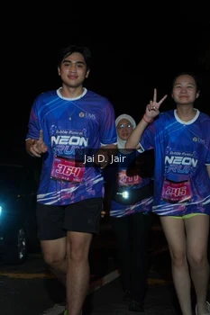 Runner Photo 1702889