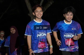 Runner Photo 1702933