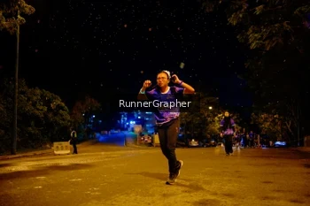 Runner Photo 1702938