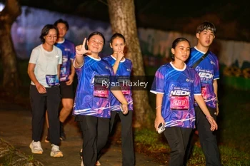 Runner Photo 1702951