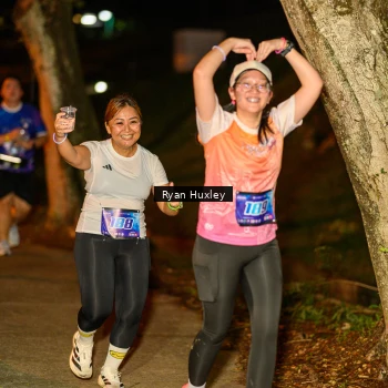 Runner Photo 1703077