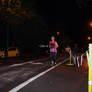 Runner Photo 1703090
