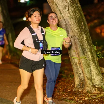 Runner Photo 1703099