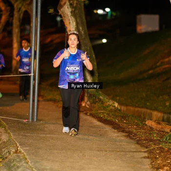 Runner Photo 1703112