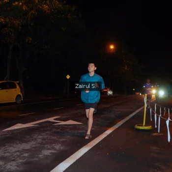 Runner Photo 1703131