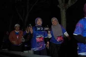 Runner Photo 1703137