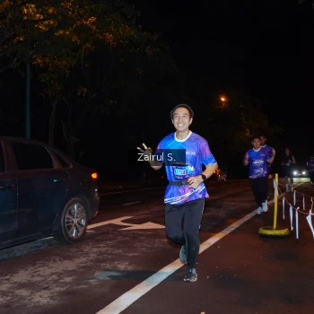 Runner Photo 1703167