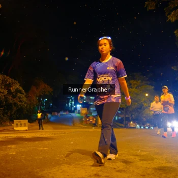 Runner Photo 1703183