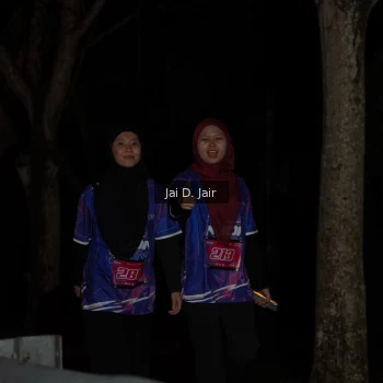 Runner Photo 1703219