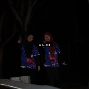 Runner Photo 1703223