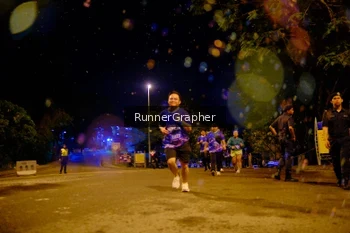 Runner Photo 1703233