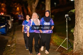 Runner Photo 1703242