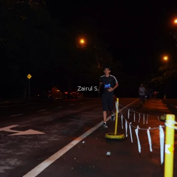 Runner Photo 1703284