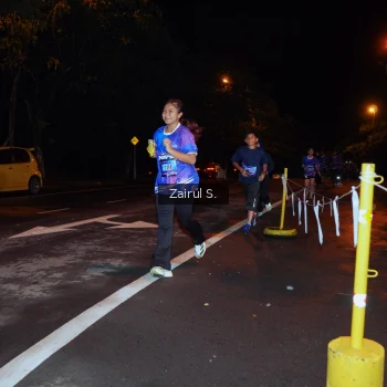 Runner Photo 1703290