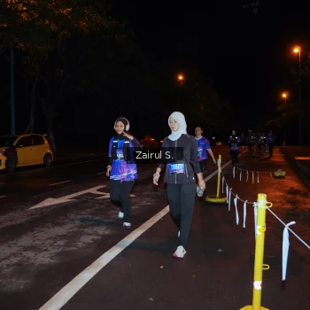 Runner Photo 1703474