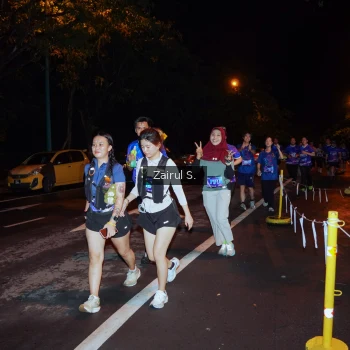Runner Photo 1703488