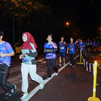 Runner Photo 1703492