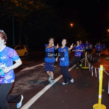 Runner Photo 1703495