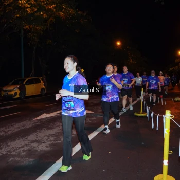 Runner Photo 1703502