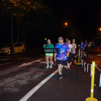 Runner Photo 1703506