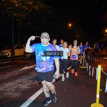 Runner Photo 1703507