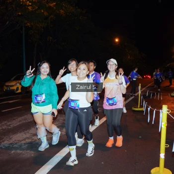 Runner Photo 1703509