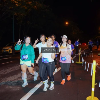 Runner Photo 1703511