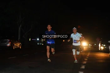 Runner Photo 1703523
