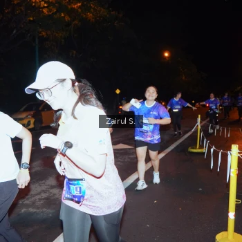 Runner Photo 1703529