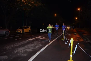 Runner Photo 1703546