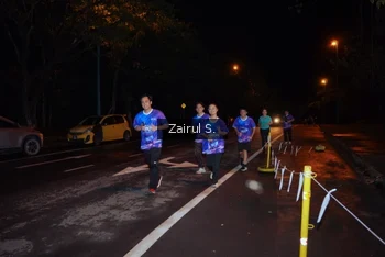 Runner Photo 1703550