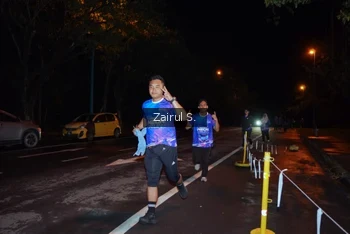 Runner Photo 1703575