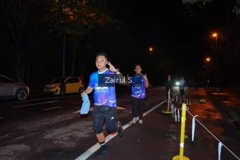 Runner Photo 1703576