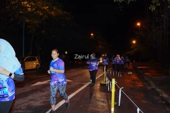 Runner Photo 1703599