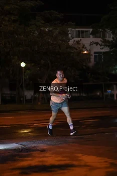 Runner Photo 1703628
