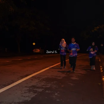 Runner Photo 1703646