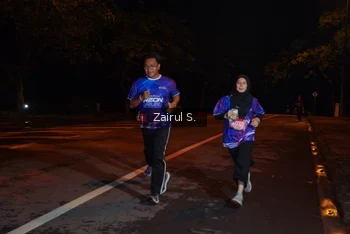Runner Photo 1703656