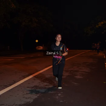 Runner Photo 1703662