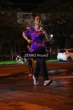 Runner Photo 1703664