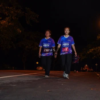 Runner Photo 1703687